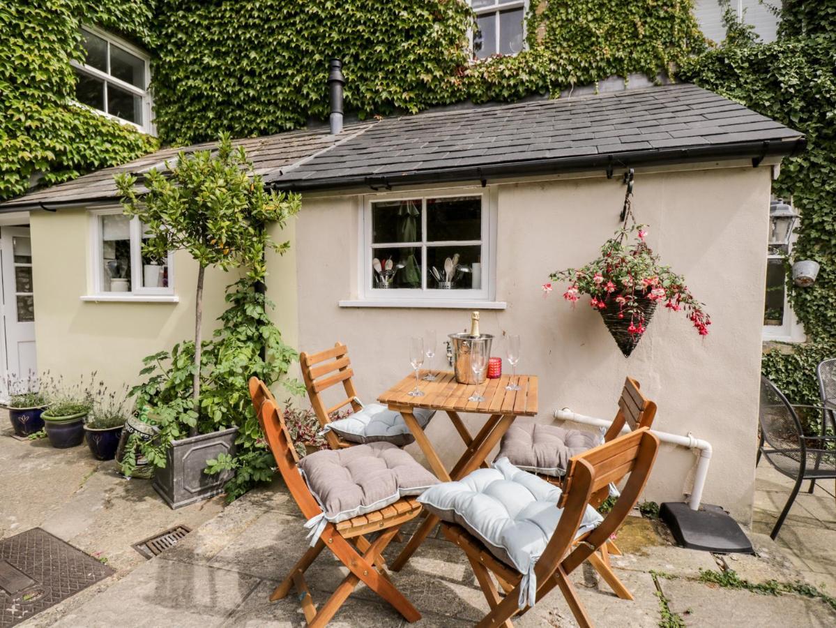 Corner Cottage Malmesbury Εξωτερικό φωτογραφία