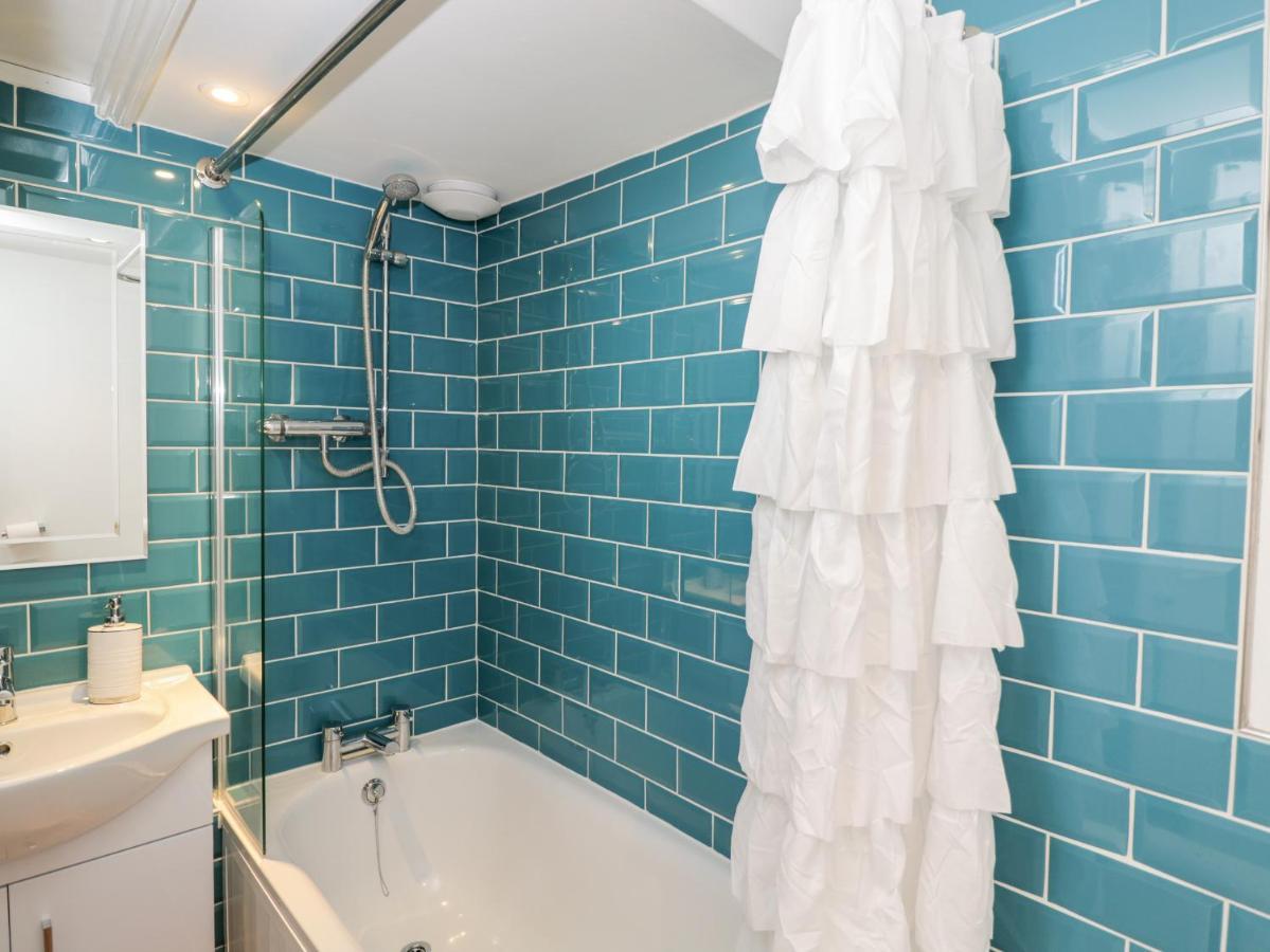 Corner Cottage Malmesbury Εξωτερικό φωτογραφία